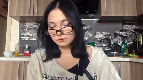 Snapshot of alberthamazierski chatting on 02/05/26, 07:02 Im Katrina online show from 02/05/26, 07:02