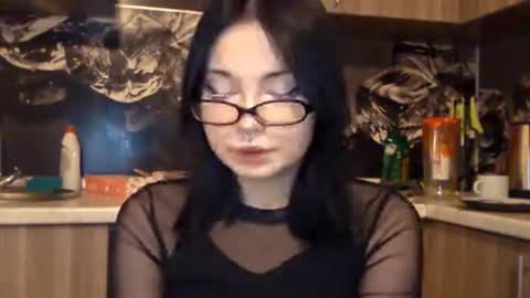 Snapshot of alberthamazierski chatting on 02/09/26, 05:50 Im Katrina online show from 02/09/26, 05:50