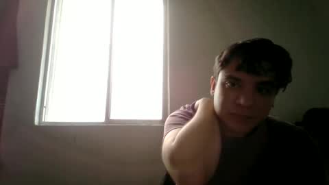 albertoarenas16 online show from 04/10/26, 06:12
