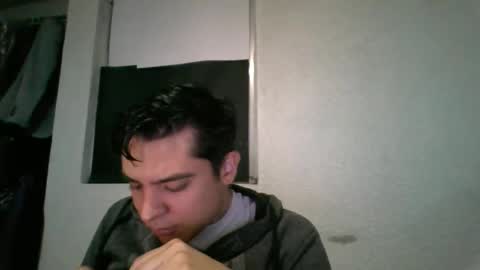 albertoarenas16 online show from 05/25/26, 05:35