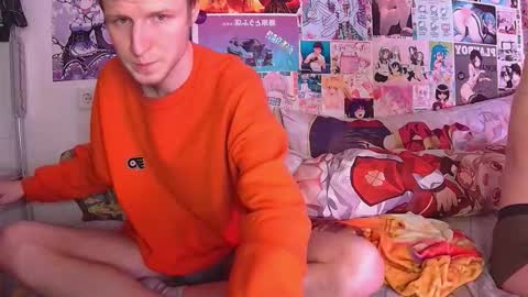 Snapshot of albertpainhate chatting on 12/20/25, 09:11 Albert You can ------------ support me at online show from 12/20/25, 09:11