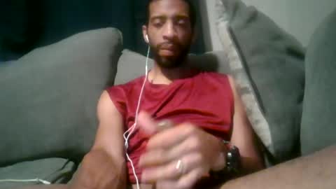 Snapshot of albundy00shoe chatting on 06/13/26, 06:11 albundy00shoe online show from 06/13/26, 06:11