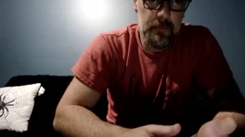 Snapshot of alcura_x chatting on 01/29/25, 01:05 Alex online show from 01/29/25, 01:05