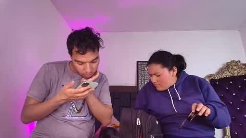 Ale and shian online show from 12/01/25, 06:35