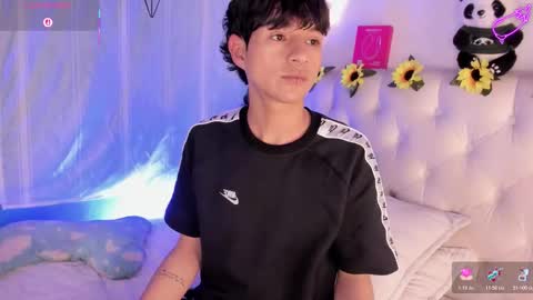 ale_aurarashi online show from 02/15/26, 10:03