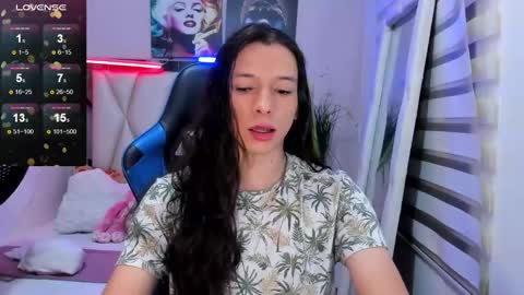 Snapshot of ale_noah_xxx chatting on 12/14/24, 02:01 ale_noah_xxx online show from 12/14/24, 02:01