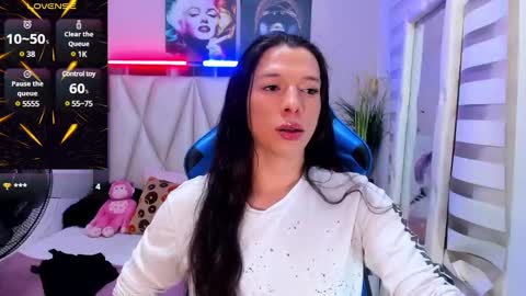 Snapshot of ale_noah_xxx chatting on 02/12/25, 05:15 ale_noah_xxx online show from 02/12/25, 05:15