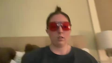 Snapshot of alearningdoe chatting on 12/02/25, 01:00 alearningdoe online show from 12/02/25, 01:00