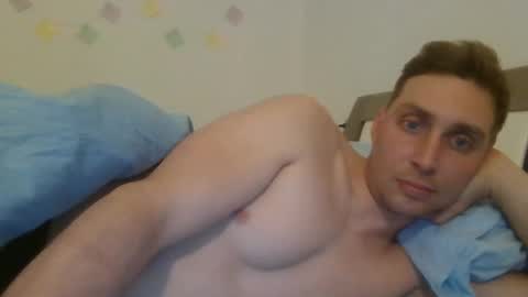 Snapshot of aledewalt chatting on 02/17/25, 06:15 call me on skp alexdewalt online show from 02/17/25, 06:15