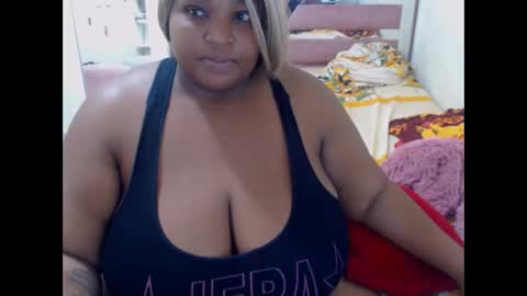 aleeinvein1 online show from 01/12/25, 11:58