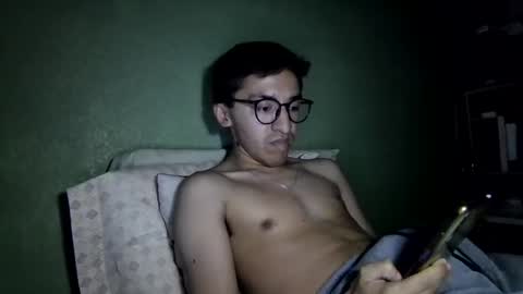 Snapshot of aleexrune chatting on 12/22/25, 03:47 aleexrune online show from 12/22/25, 03:47