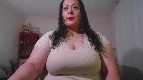 aleia taylor online show from 10/05/25, 12:42