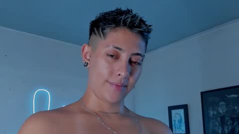 Alejandra online show from 12/21/25, 01:24