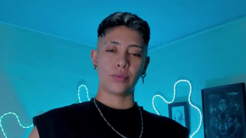 Alejandra online show from 03/17/26, 03:44