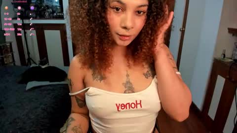 Snapshot of aleja1234lo chatting on 09/09/25, 04:56 aleja1234lo online show from 09/09/25, 04:56