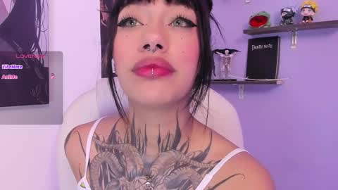 Snapshot of aleja_5 chatting on 11/24/25, 03:06 Ale online show from 11/24/25, 03:06