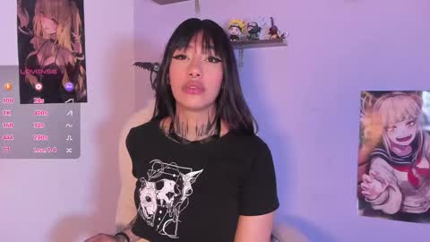 Snapshot of aleja_5 chatting on 12/16/25, 03:11 Ale online show from 12/16/25, 03:11