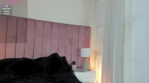 Alejandra Arango online show from 02/07/25, 07:59