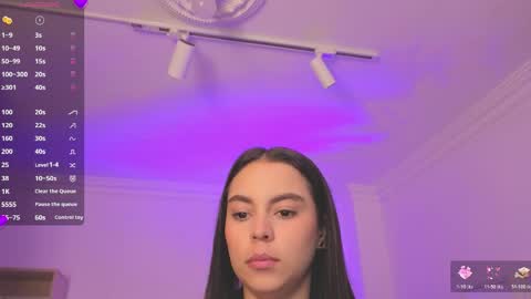 Snapshot of alejaa___ chatting on 06/06/26, 11:37 Alejandra online show from 06/06/26, 11:37
