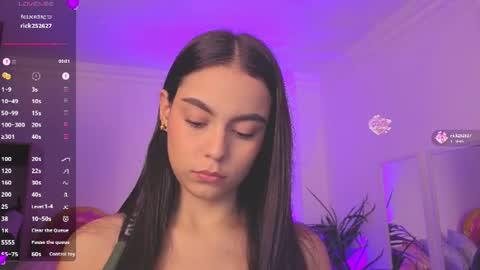 Snapshot of alejaa___ chatting on 07/09/26, 11:36 Alejandra online show from 07/09/26, 11:36