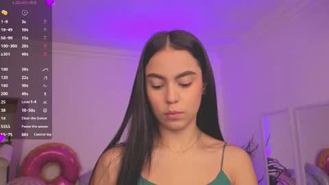 Snapshot of alejaa___ chatting on 07/11/26, 11:35 Alejandra online show from 07/11/26, 11:35