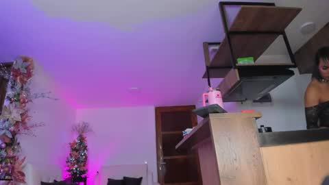 A L E J A N D R A online show from 12/18/24, 12:21