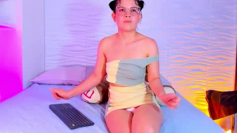 CUTE ALEJA online show from 10/16/25, 09:27