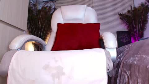 Alejandra online show from 01/12/25, 07:00