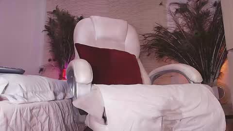 Alejandra online show from 03/10/25, 06:05