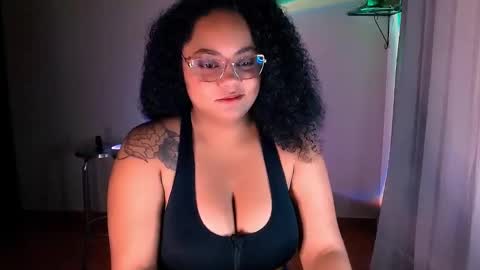 Alejandra  online show from 12/09/24, 01:51