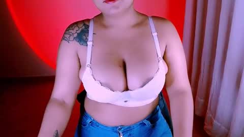 Alejandra  online show from 02/28/25, 04:32