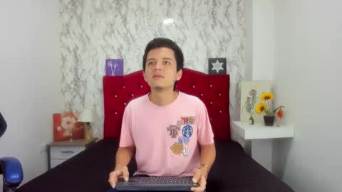 ALEJANDRA JAMES online show from 04/21/26, 11:16
