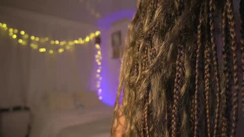 Snapshot of alejandra_kiss98 chatting on 01/10/25, 02:35 O.F alejandra h1998 stream 300 pm - 1100 pm online show from 01/10/25, 02:35