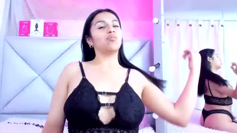 Snapshot of alejandra_lee19 chatting on 06/16/26, 02:25 alejandra_lee19 online show from 06/16/26, 02:25