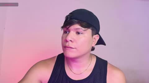 Snapshot of alejandro_vt chatting on 10/12/25, 09:58 Alejandro G online show from 10/12/25, 09:58