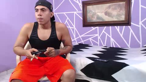 Snapshot of alejandrocock23 chatting on 09/20/25, 01:56 alejandrocock online show from 09/20/25, 01:56
