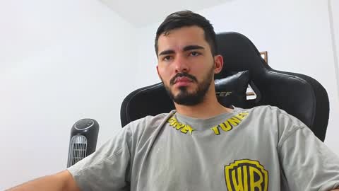 Snapshot of alejandroo_7 chatting on 12/29/24, 11:08 alejandroo_7 online show from 12/29/24, 11:08