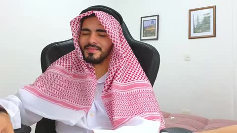 Snapshot of alejandroo_7 chatting on 01/19/25, 12:49 alejandroo_7 online show from 01/19/25, 12:49