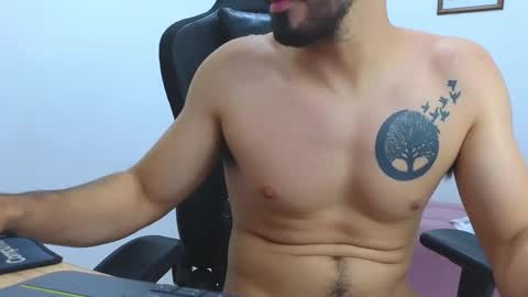 Snapshot of alejandroo_7 chatting on 03/10/25, 11:16 alejandroo_7 online show from 03/10/25, 11:16