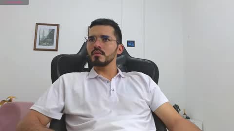 Snapshot of alejandroo_7 chatting on 10/09/25, 07:01 alejandroo_7 online show from 10/09/25, 07:01