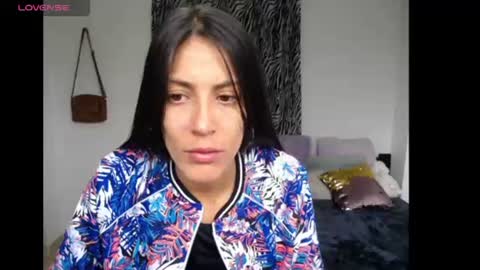Snapshot of alejaxxxhot chatting on 06/18/26, 07:18 alejaxxxhot online show from 06/18/26, 07:18