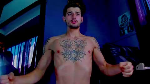 alejo_323__ online show from 04/12/26, 02:33