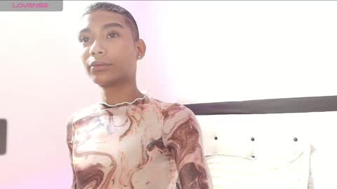 Snapshot of alejo_cute chatting on 02/01/25, 02:13 alejo_cute online show from 02/01/25, 02:13