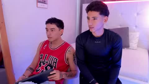 Snapshot of alejo_exotic chatting on 05/14/26, 01:07 alejo_exotic online show from 05/14/26, 01:07