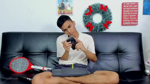 Snapshot of alejo_peverell chatting on 12/14/24, 09:24 alejo peverell online show from 12/14/24, 09:24