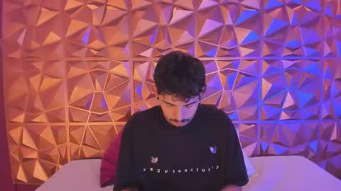 aleking13 online show from 10/20/25, 12:27