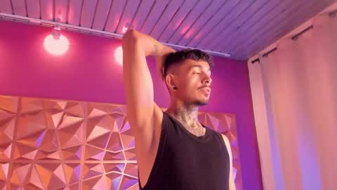 aleking13 online show from 10/30/25, 12:17