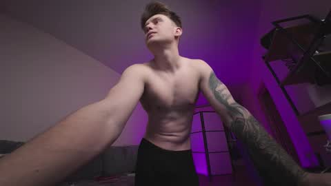 Alex and Linar online show from 11/23/25, 04:18