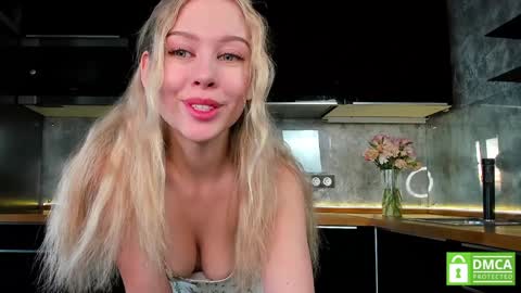 Snapshot of aleksa_cutie chatting on 01/23/25, 09:50 Next stream - 2 dec - online show from 01/23/25, 09:50