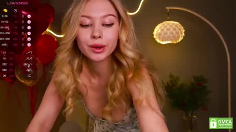 Snapshot of aleksa_cutie chatting on 02/18/25, 12:49 Next stream - 2 dec - online show from 02/18/25, 12:49